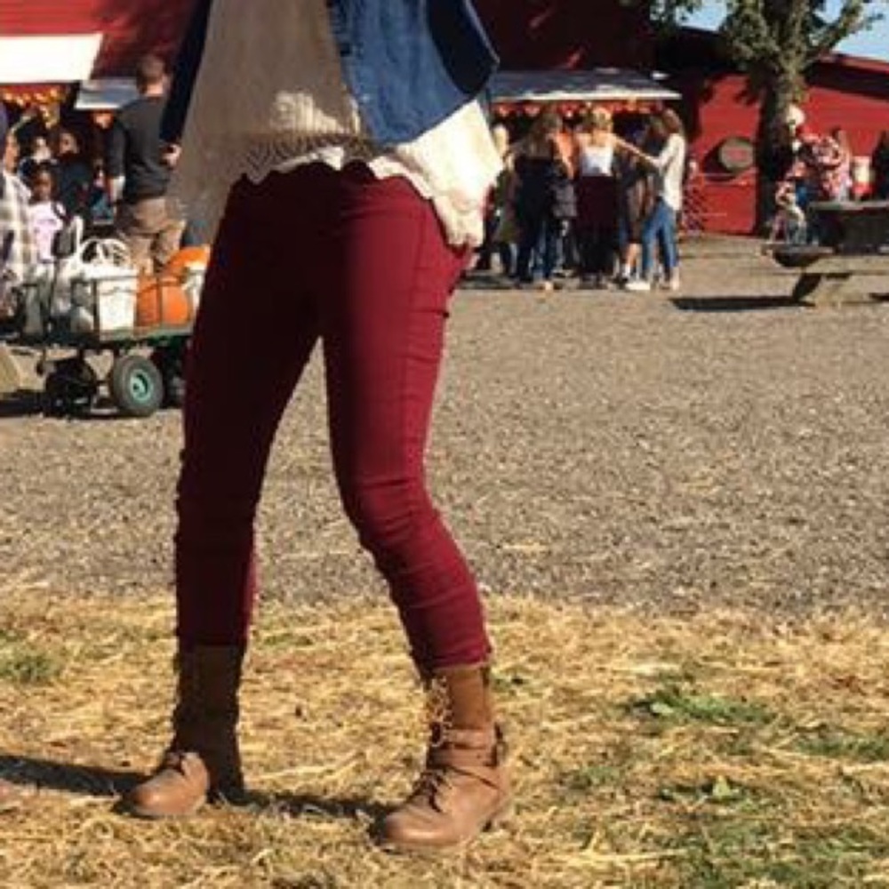 Maroon/Burgundy Jeans